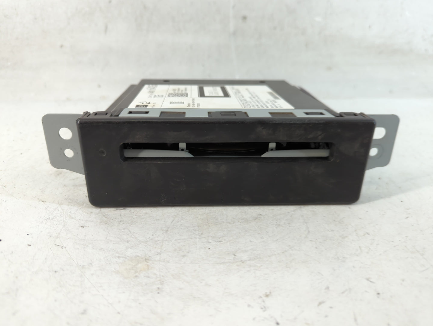 2015-2019 Chevrolet Silverado 1500 Radio AM FM Cd Player Receiver Replacement P/N:84016435 Fits Fits 2015 2016 2017 2018 201