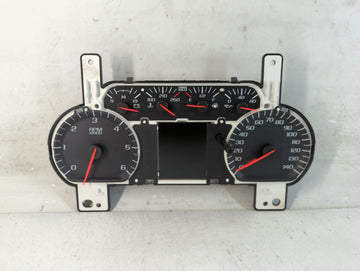 2017 Chevrolet Silverado 1500 Instrument Cluster Speedometer Gauges P/N:84068685 Fits OEM Used Auto Parts - Oemusedautoparts