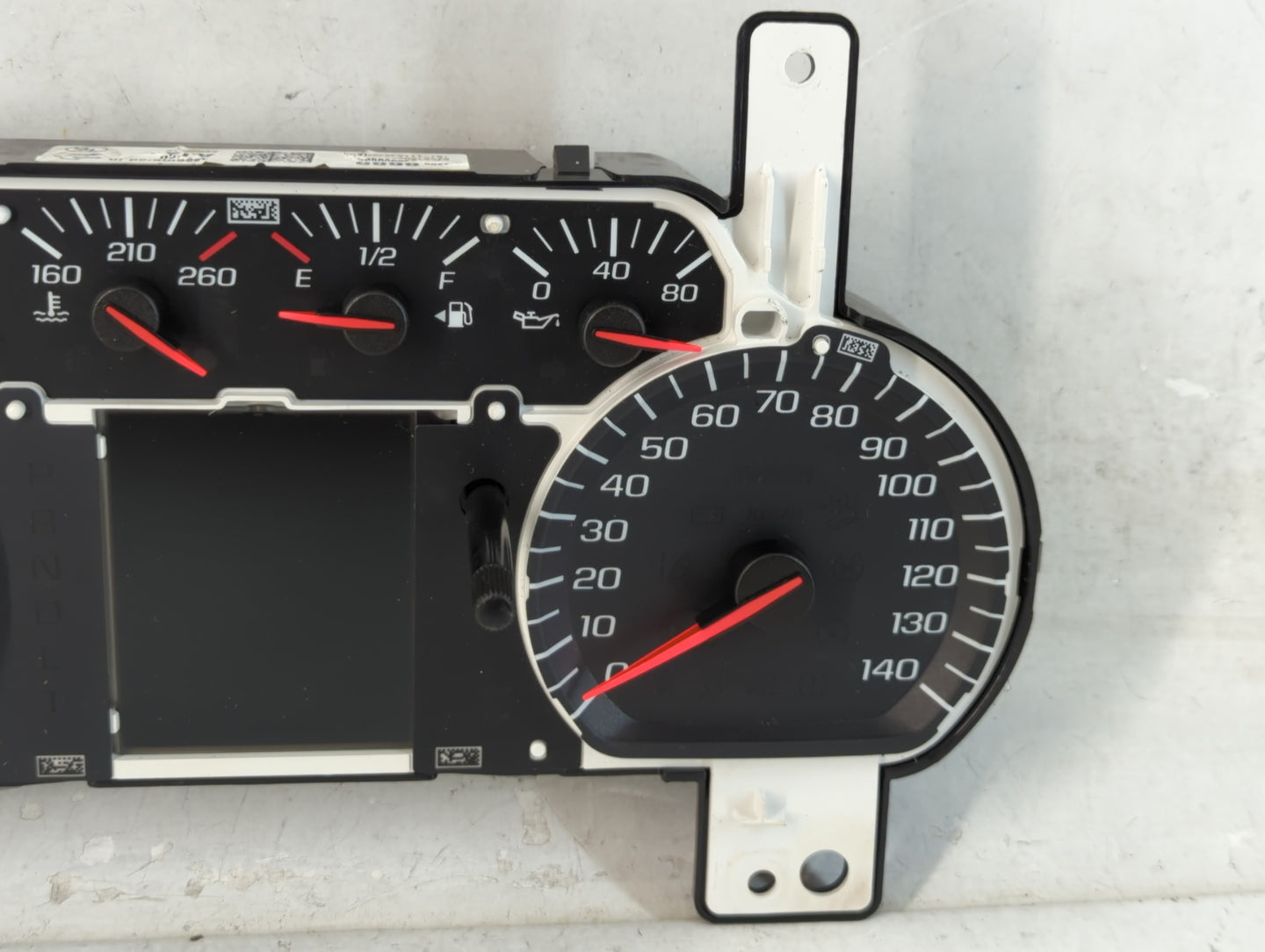 2017 Chevrolet Silverado 1500 Instrument Cluster Speedometer Gauges P/N:84068685 Fits OEM Used Auto Parts - Oemusedautoparts
