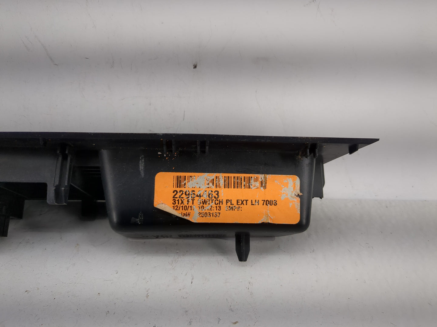 2015-2018 Chevrolet Silverado 2500 Master Power Window Switch Replacement Driver Side Left P/N:23427095 Fits OEM Used Auto P