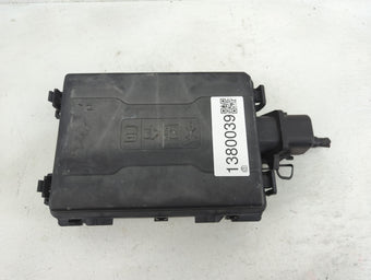 compare product 2017-2018 Chevrolet Silverado 2500 Fusebox Fuse Box Panel Relay Module P/N:84303174 Fits Fits 2017 2018 2019 OEM Used Auto Parts