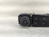 2017 Chevrolet Silverado 2500 Climate Control Module Temperature AC/Heater Replacement P/N:84164475 Fits OEM Used Auto Parts