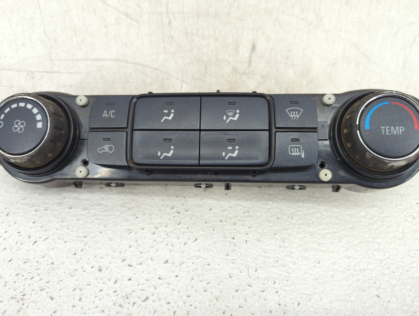 2015-2018 Chevrolet Silverado 2500 Climate Control Module Temperature AC/Heater Replacement P/N:84164475 Fits OEM Used Auto 
