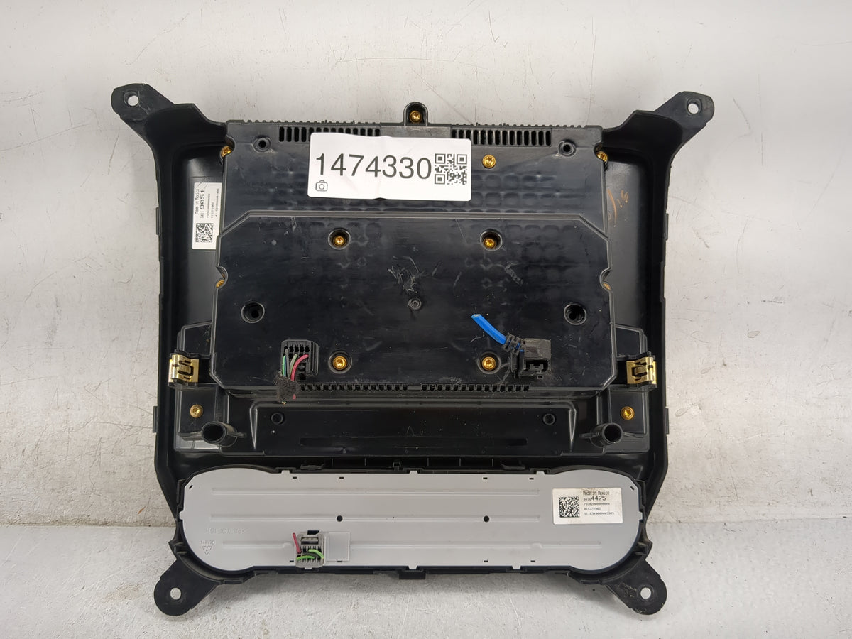 2017 Chevrolet Silverado 2500 Information Radio Display Screen - Oemusedautoparts1.com