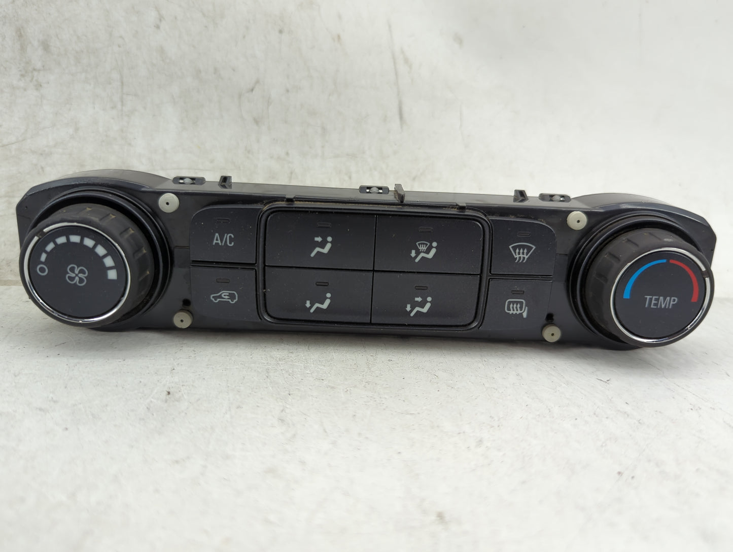 2017 Chevrolet Silverado 3500 Climate Control Module Temperature AC/Heater Replacement P/N:84164475 815372982 Fits OEM Used 