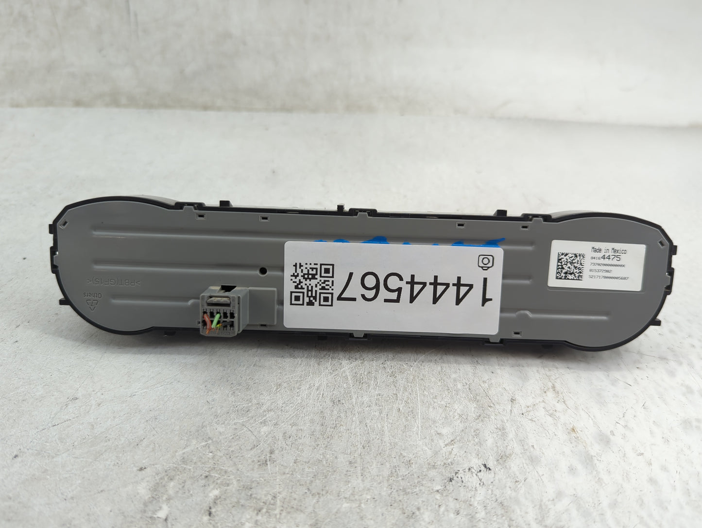 2017 Chevrolet Silverado 3500 Climate Control Module Temperature AC/Heater Replacement P/N:84164475 815372982 Fits OEM Used 