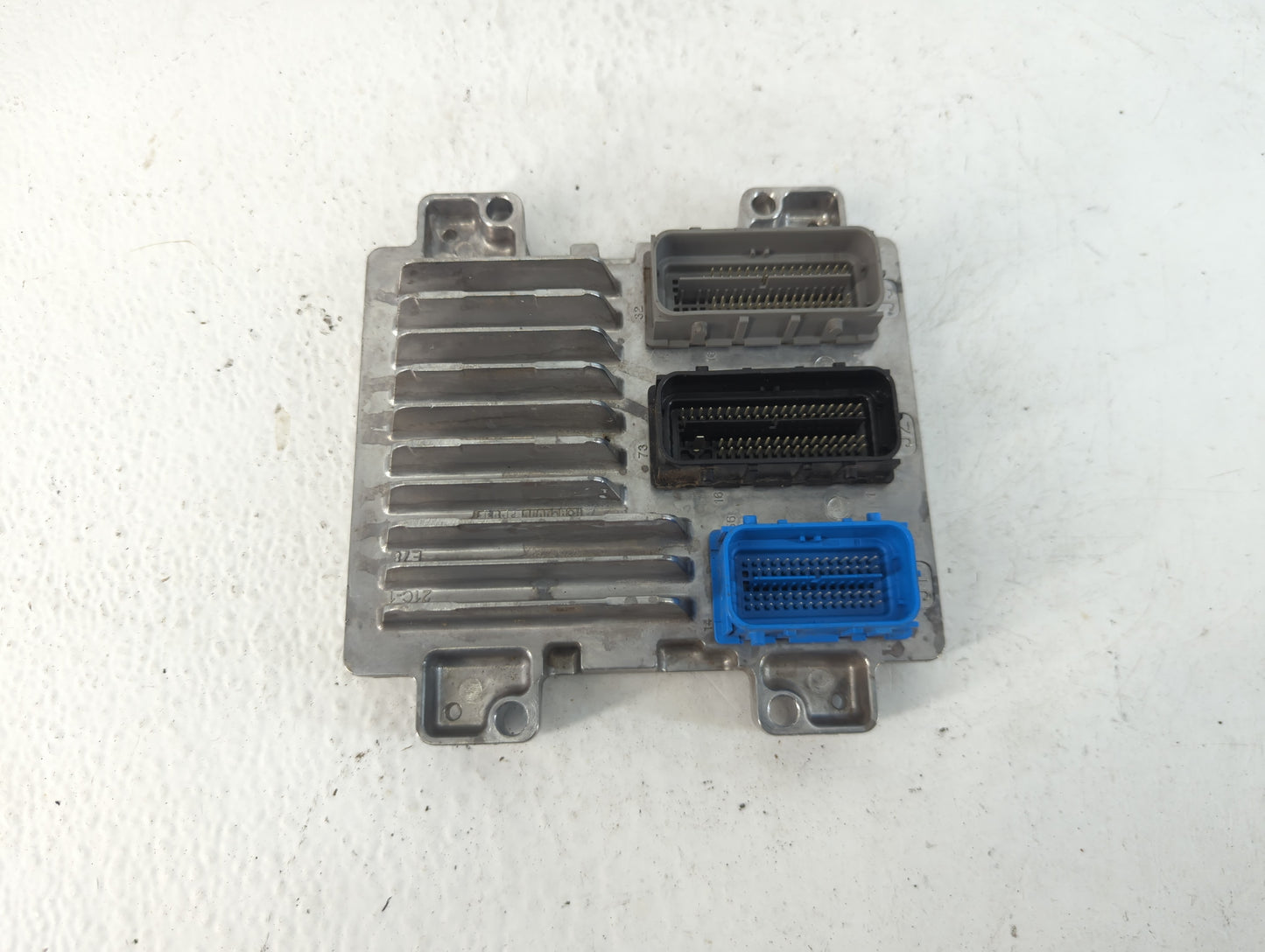2017-2019 Chevrolet Sonic PCM Engine Control Computer ECU ECM PCU OEM P/N:1267097 12692201 Fits Fits 2017 2018 2019 2020 202