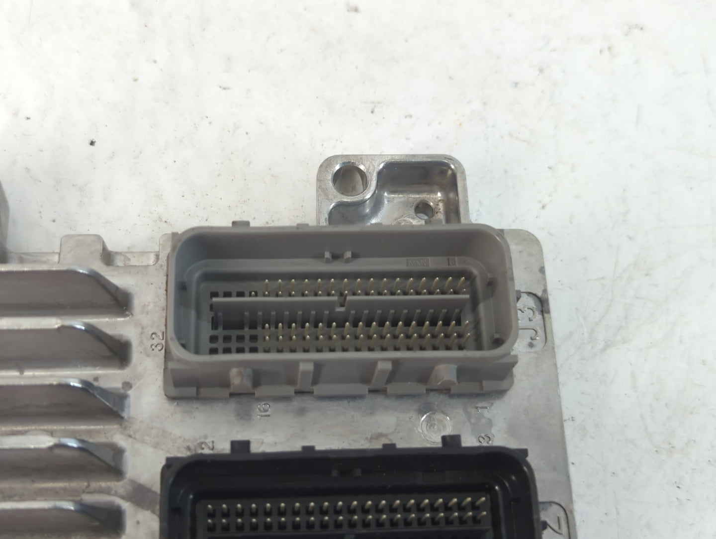 2017-2019 Chevrolet Sonic PCM Engine Control Computer ECU ECM PCU OEM P/N:1267097 12692201 Fits Fits 2017 2018 2019 2020 202
