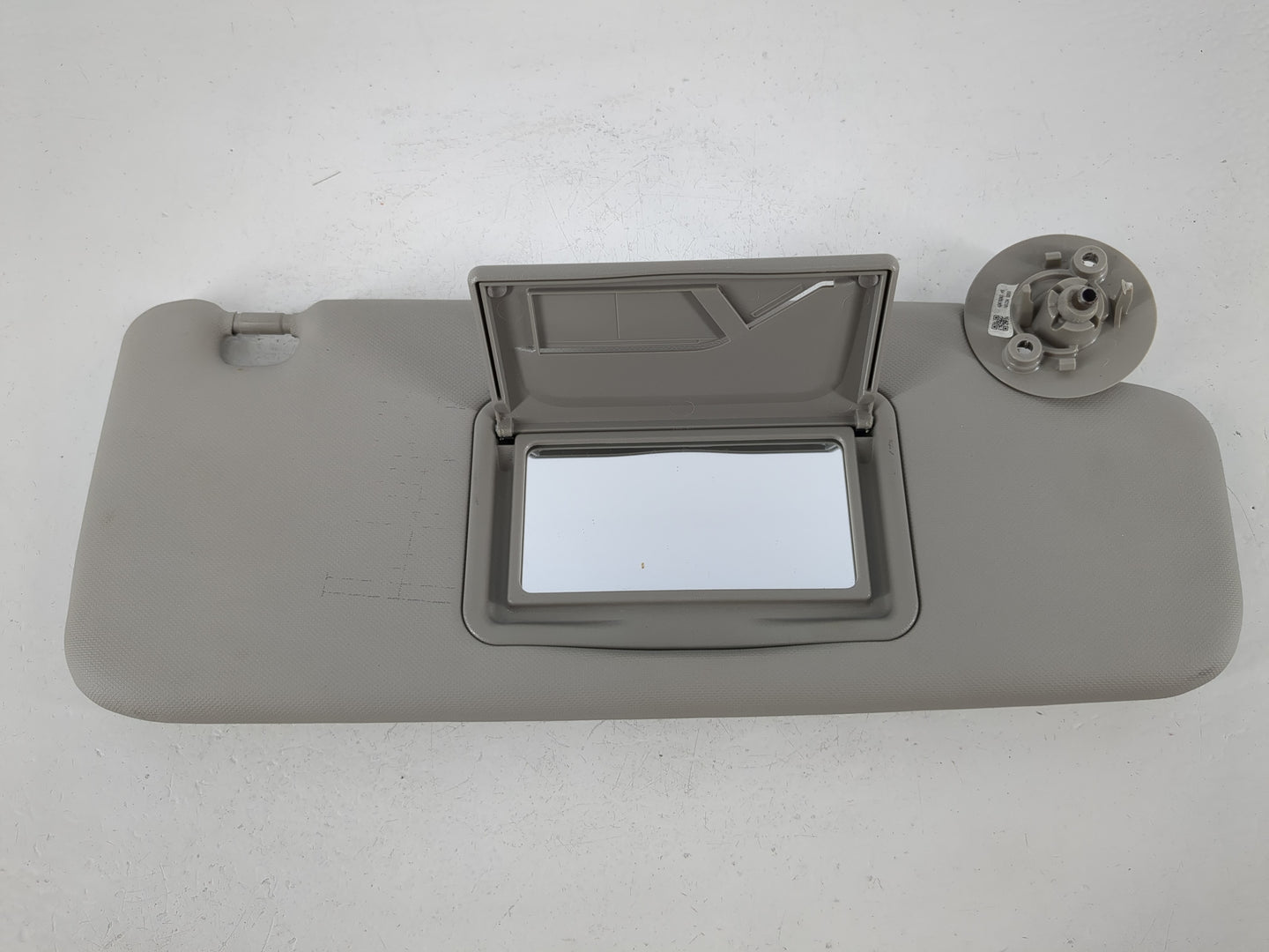 2012-2019 Chevrolet Sonic Sun Visor Shade Replacement Driver Left Mirror Fits Fits 2012 2013 2014 2015 2016 2017 2018 2019 O