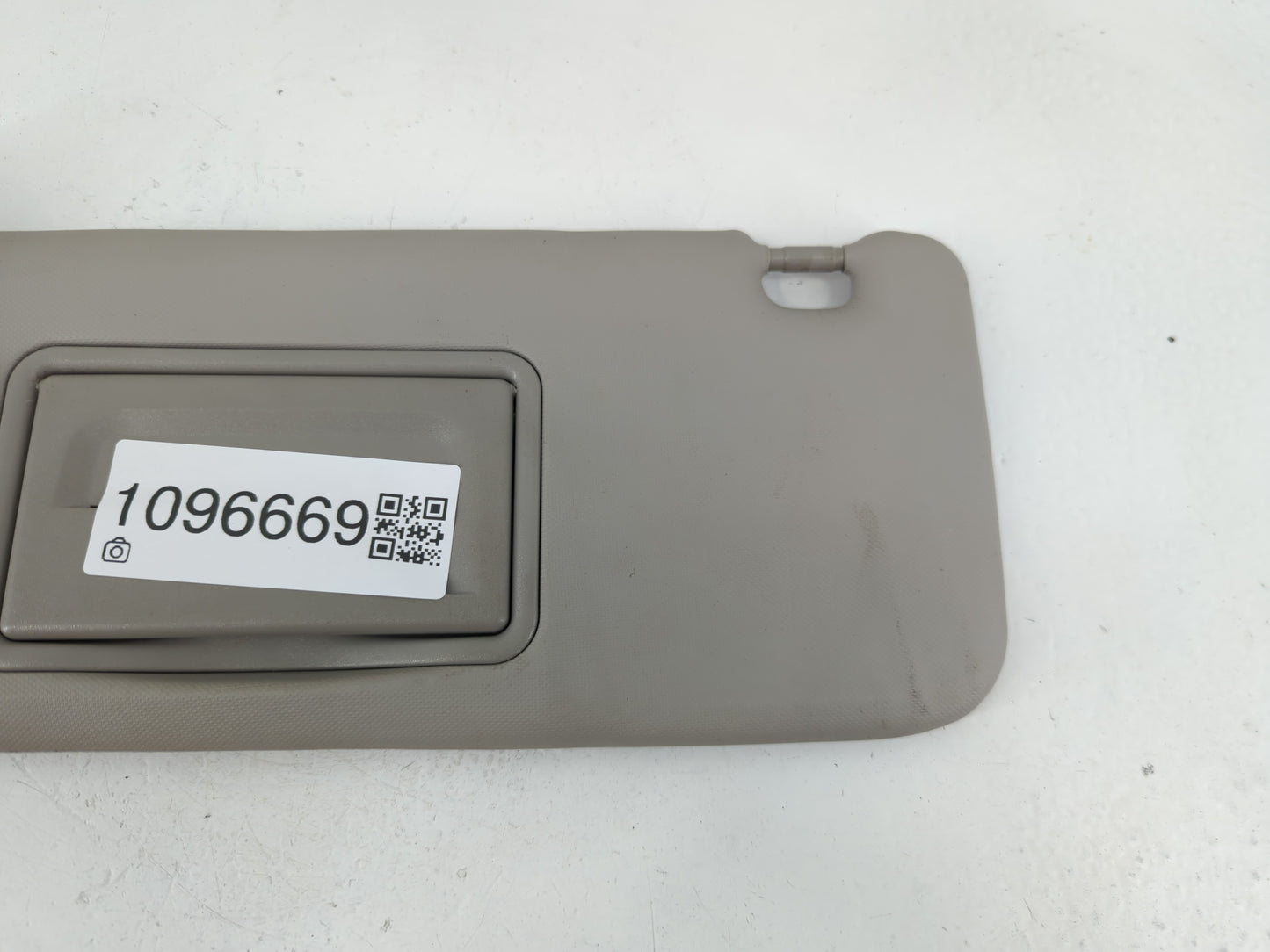 2012-2019 Chevrolet Sonic Sun Visor Shade Replacement Driver Left Mirror Fits Fits 2012 2013 2014 2015 2016 2017 2018 2019 O