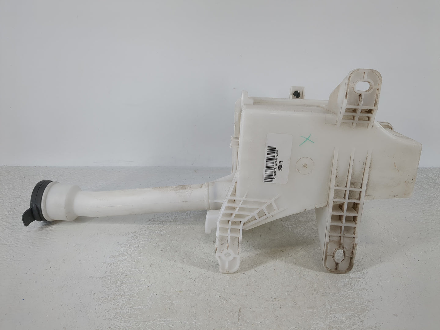 2012-2019 Chevrolet Sonic Windshield Washer Fluid Reservoir Bottle Oem - Oemusedautoparts1.com