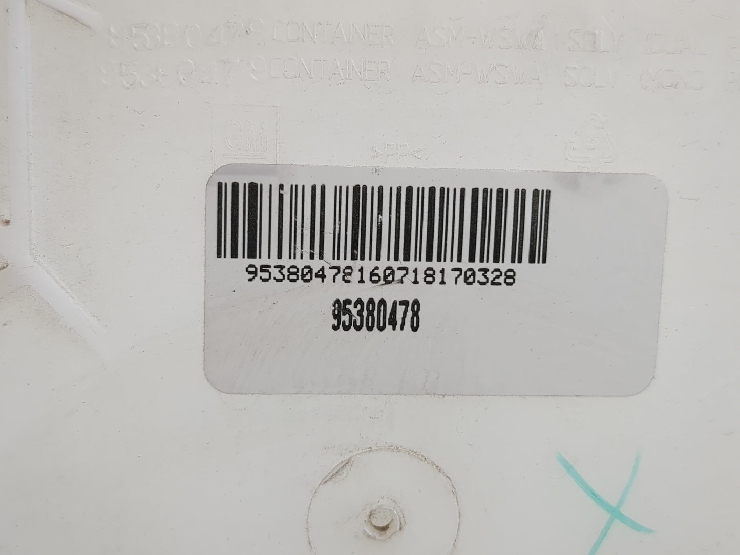 2012-2019 Chevrolet Sonic Windshield Washer Fluid Reservoir Bottle Oem - Oemusedautoparts1.com