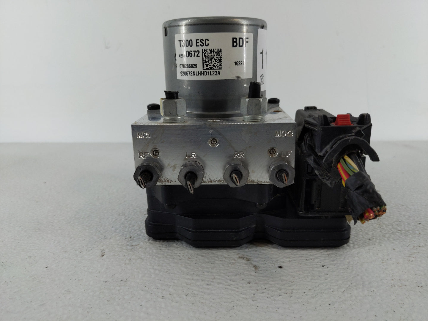 2017-2019 Chevrolet Sonic ABS Pump Control Module Replacement P/N:42520672 Fits Fits 2017 2018 2019 OEM Used Auto Parts - Oe