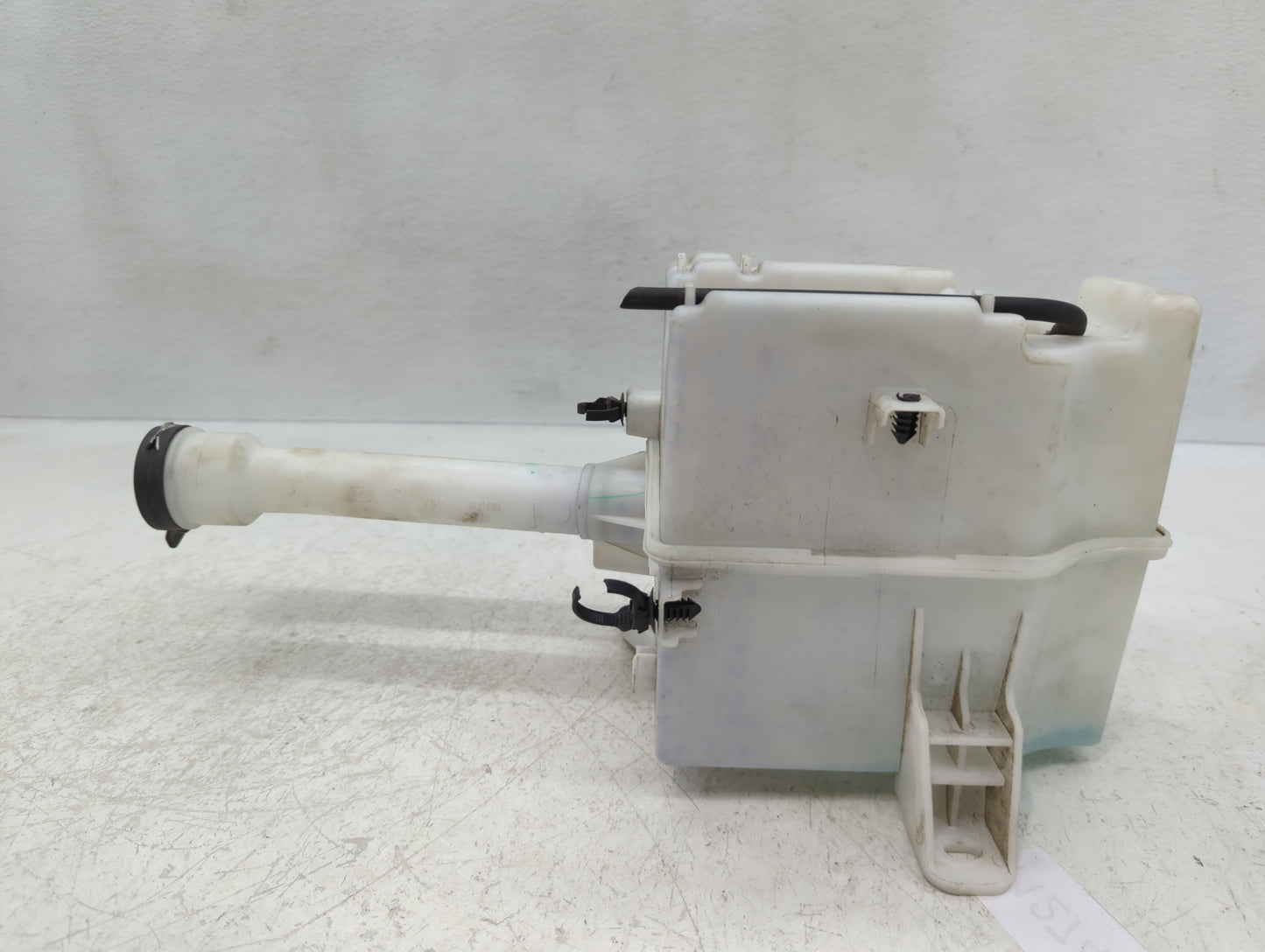 2012-2019 Chevrolet Sonic Windshield Washer Fluid Reservoir Bottle Oem - Oemusedautoparts1.com