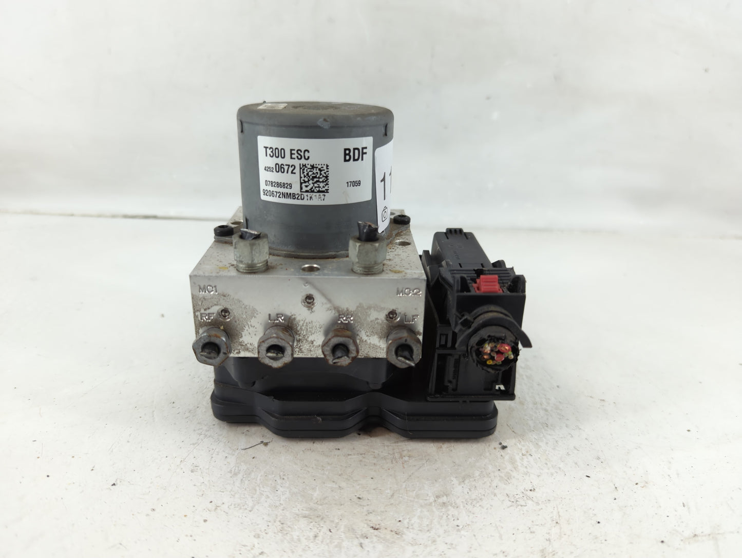2017-2019 Chevrolet Sonic ABS Pump Control Module Replacement P/N:42520672 Fits Fits 2017 2018 2019 OEM Used Auto Parts - Oe