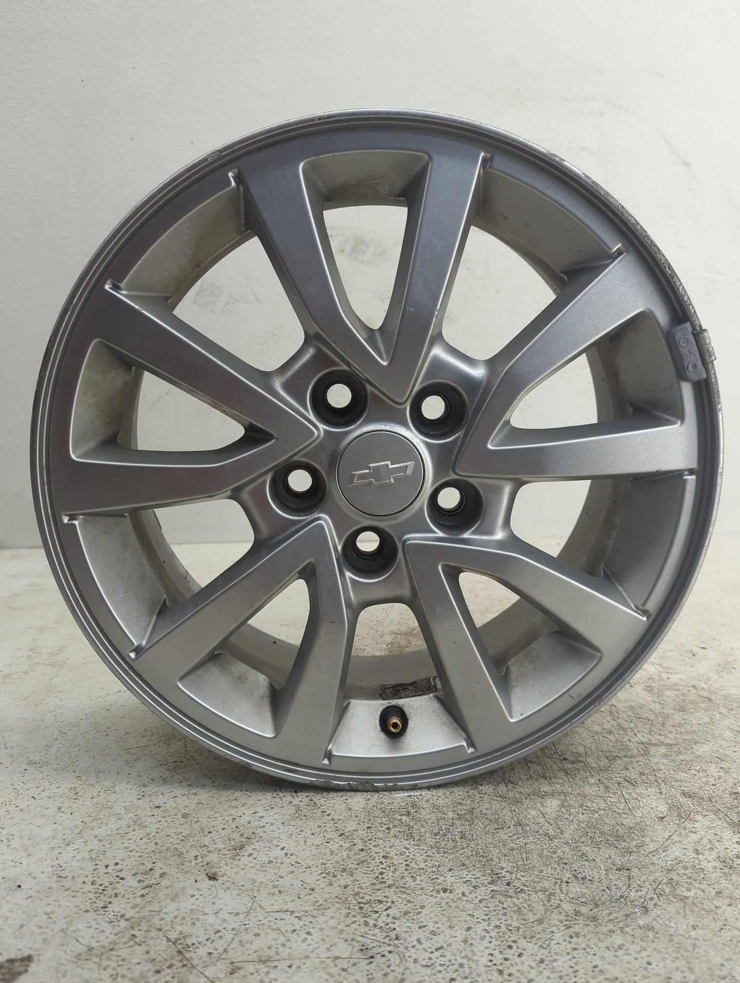 2017-2020 Chevrolet Sonic Oem Wheel Rim - Oemusedautoparts1.com