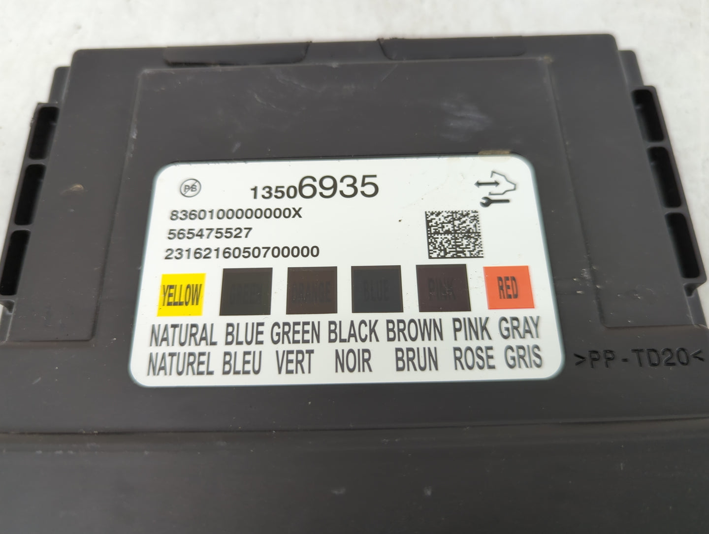 2015-2019 Chevrolet Sonic Body Control Module Bcm Inner Cabin Fuse Box 1133756 - Oemusedautoparts1.com