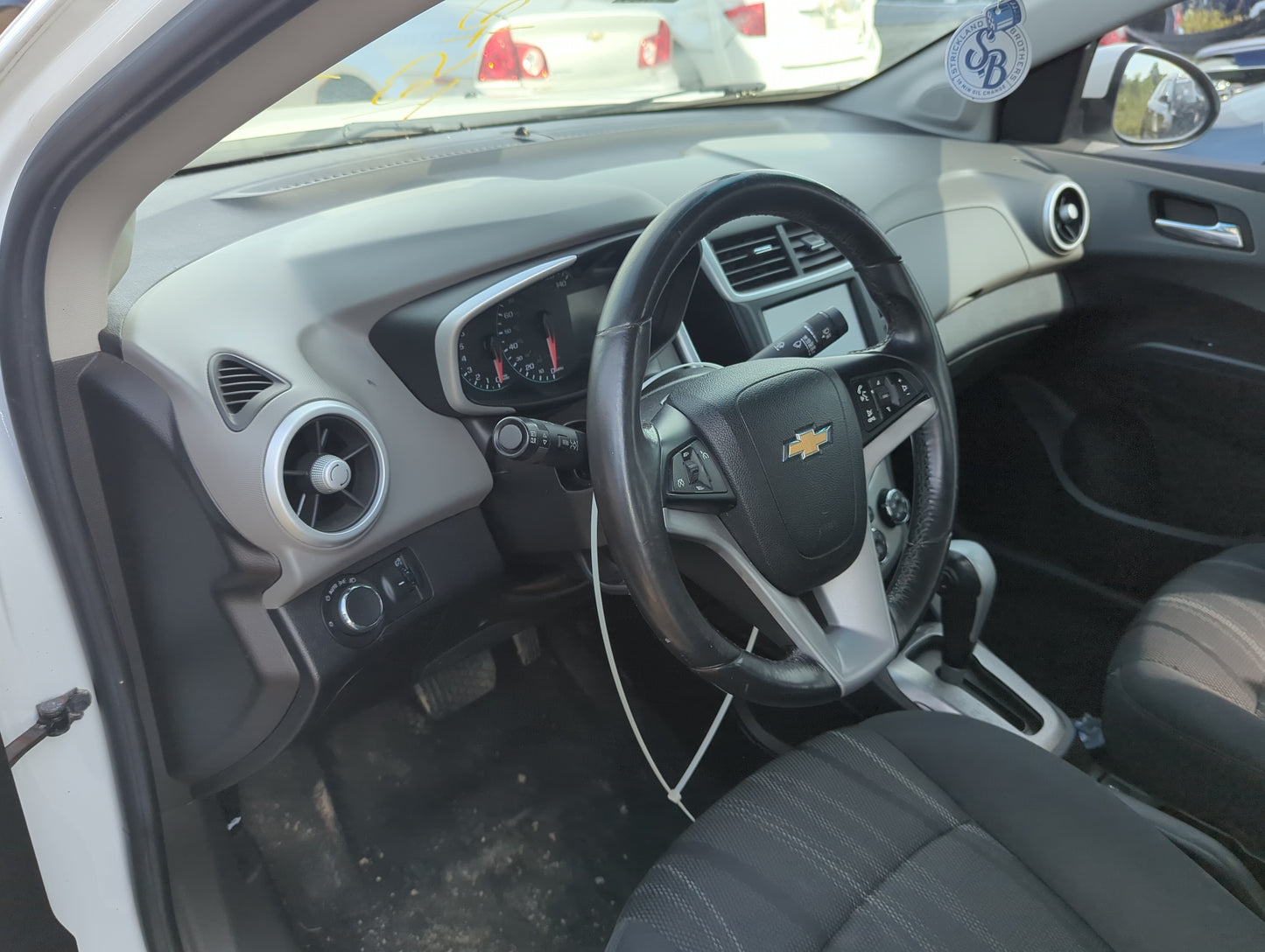 2014-2019 Chevrolet Sonic Air Bag Driver Left Steering Wheel Mounted - Oemusedautoparts1.com
