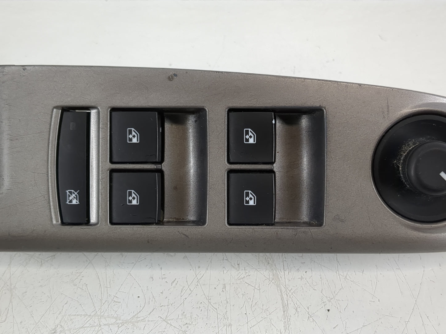 2017-2019 Chevrolet Sonic Master Power Window Switch Replacement Driver Side Left P/N:95328440 Fits OEM Used Auto Parts - Oe