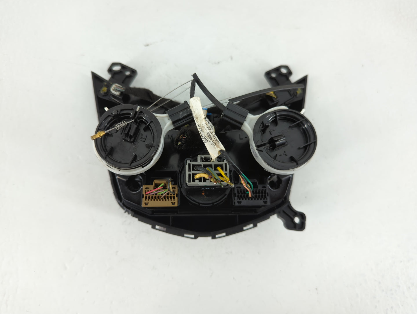 2017-2019 Chevrolet Sonic Climate Control Module Temperature AC/Heater Replacement P/N:42521801 Fits Fits 2017 2018 2019 202