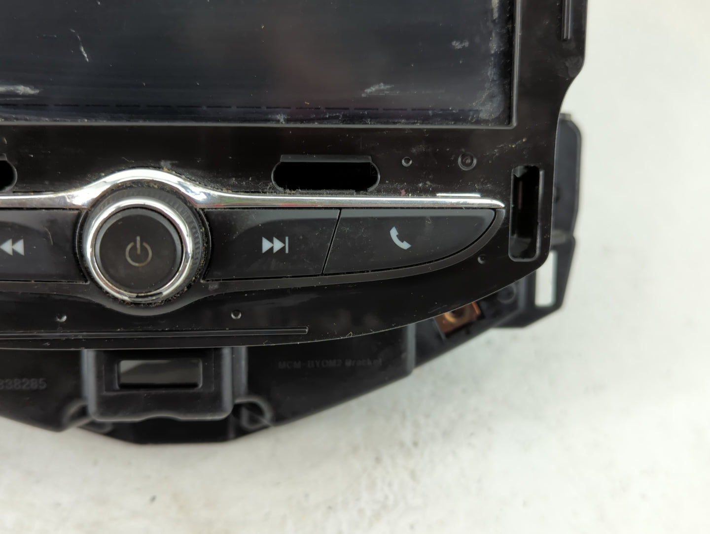 2017 Chevrolet Sonic Radio AM FM Cd Player Receiver Replacement P/N:42841577 Fits Fits 2018 2019 2020 OEM Used Auto Parts - 