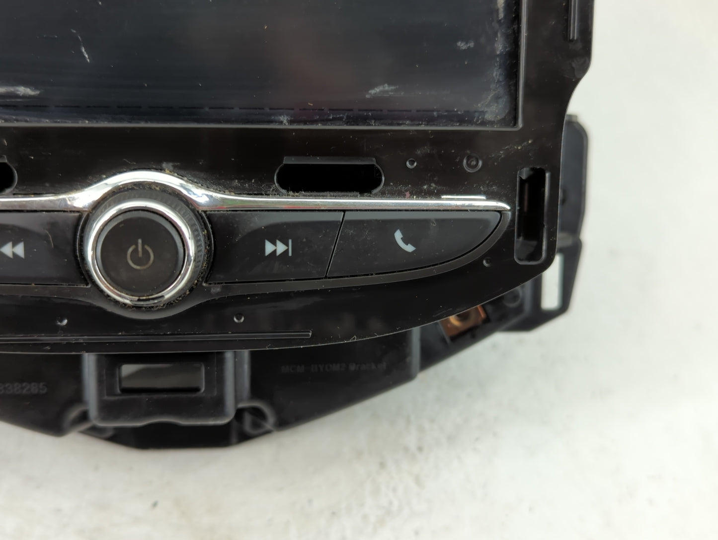 2017 Chevrolet Sonic Radio AM FM Cd Player Receiver Replacement P/N:42841577 Fits Fits 2018 2019 2020 OEM Used Auto Parts - 