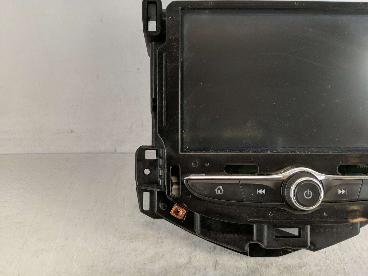 2017 Chevrolet Sonic Radio AM FM Cd Player Receiver Replacement P/N:4251801 Fits Fits 2018 2019 2020 OEM Used Auto Parts - O
