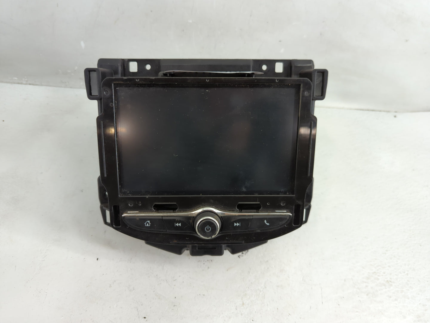 2017 Chevrolet Sonic Radio AM FM Cd Player Receiver Replacement P/N:42518015 Fits Fits 2018 2019 2020 OEM Used Auto Parts - 