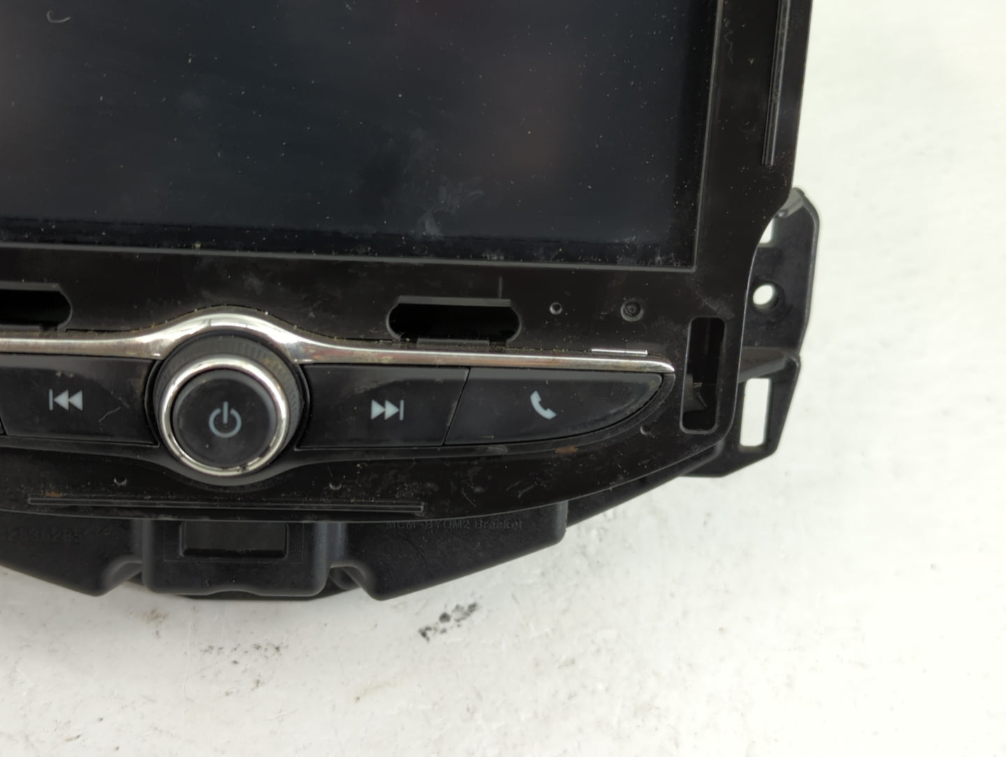 2017 Chevrolet Sonic Radio AM FM Cd Player Receiver Replacement P/N:42518015 Fits Fits 2018 2019 2020 OEM Used Auto Parts - 