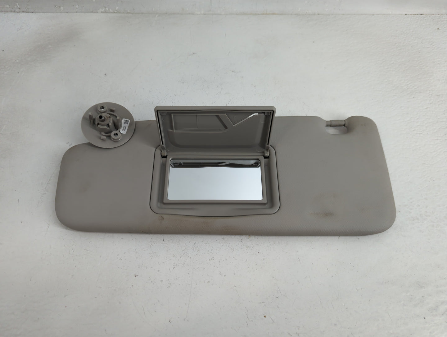 2012-2019 Chevrolet Sonic Sun Visor Shade Replacement Driver Left Mirror Fits Fits 2012 2013 2014 2015 2016 2017 2018 2019 O