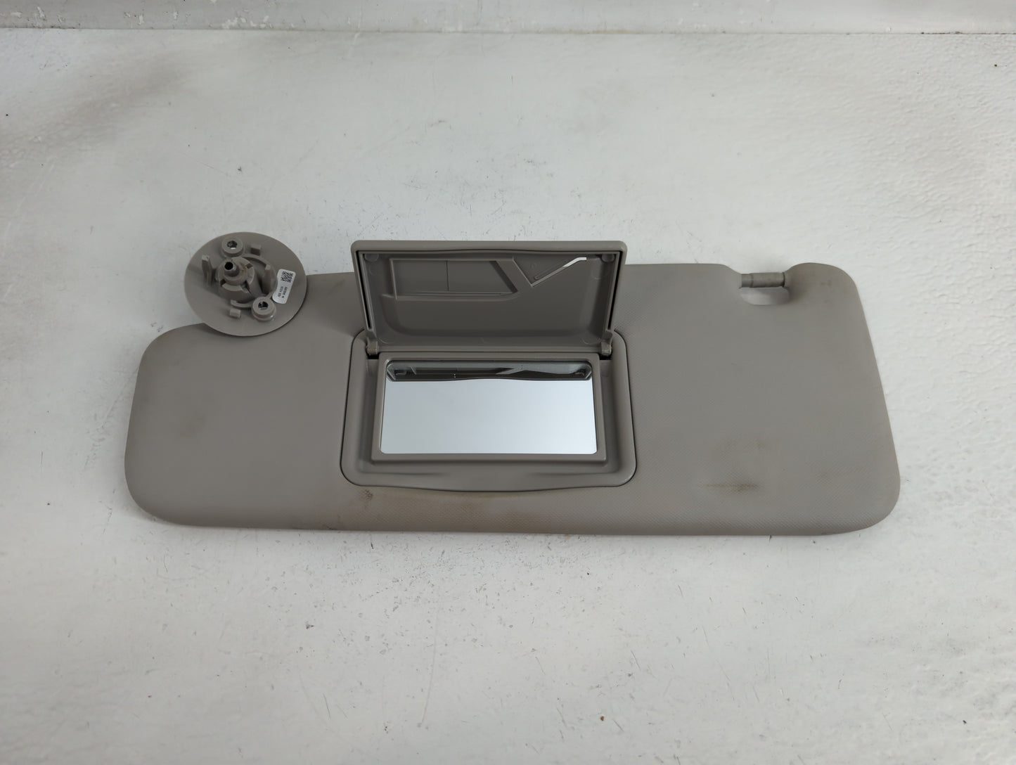 2012-2019 Chevrolet Sonic Sun Visor Shade Replacement Driver Left Mirror Fits Fits 2012 2013 2014 2015 2016 2017 2018 2019 O