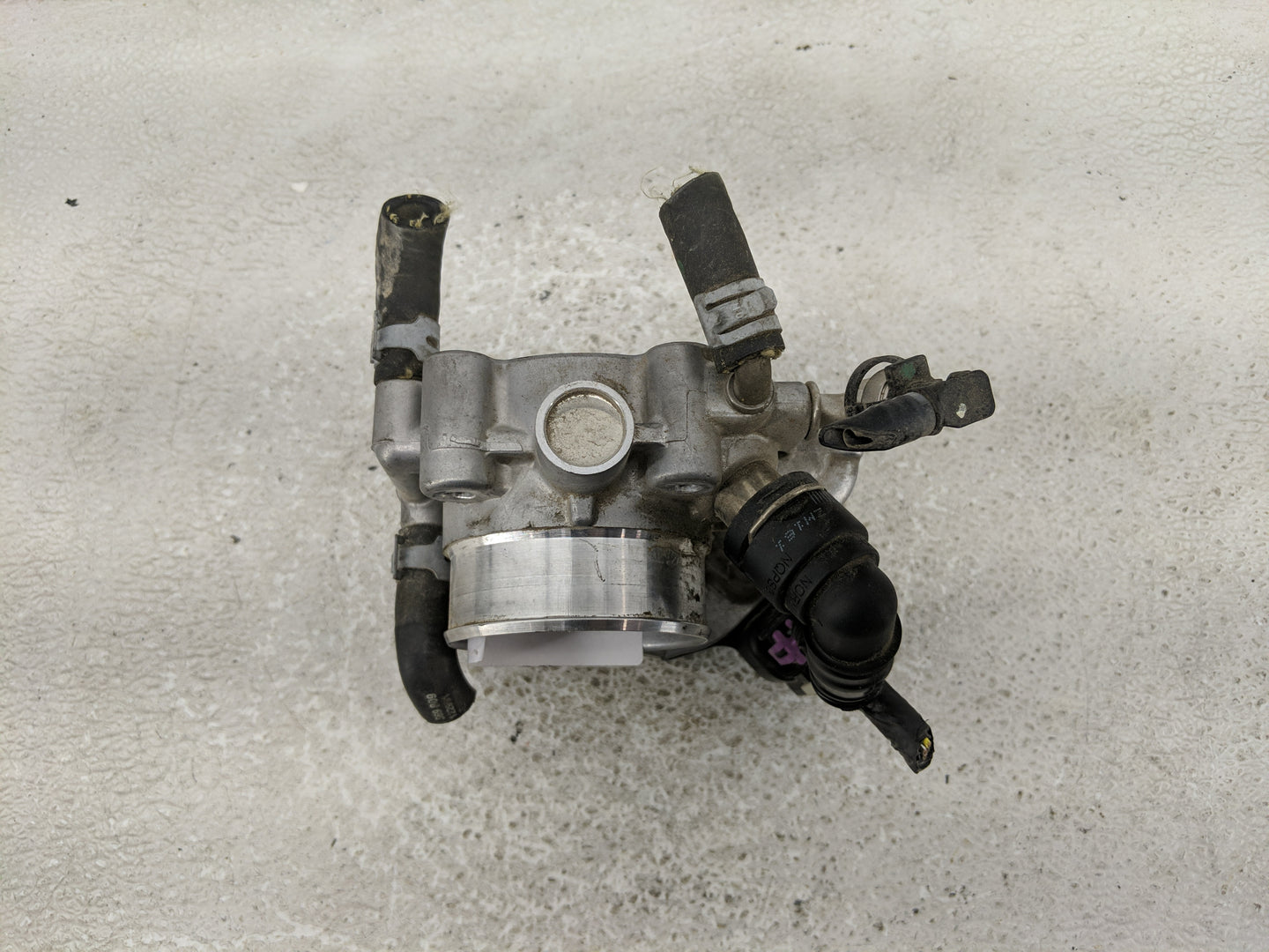 2012-2018 Chevrolet Sonic Throttle Body P/N:0 280 750 244 55 561495 Fits Fits 2009 2010 2011 2012 2013 2014 2015 2016 2017 2