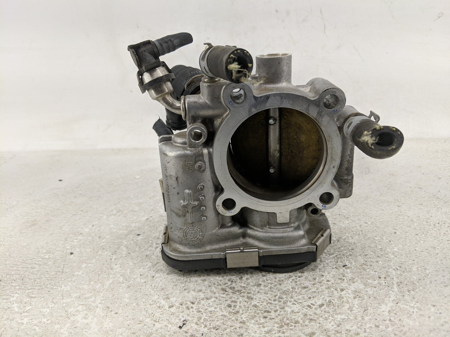 2012-2018 Chevrolet Sonic Throttle Body P/N:0 280 750 244 55 561495 Fits Fits 2009 2010 2011 2012 2013 2014 2015 2016 2017 2