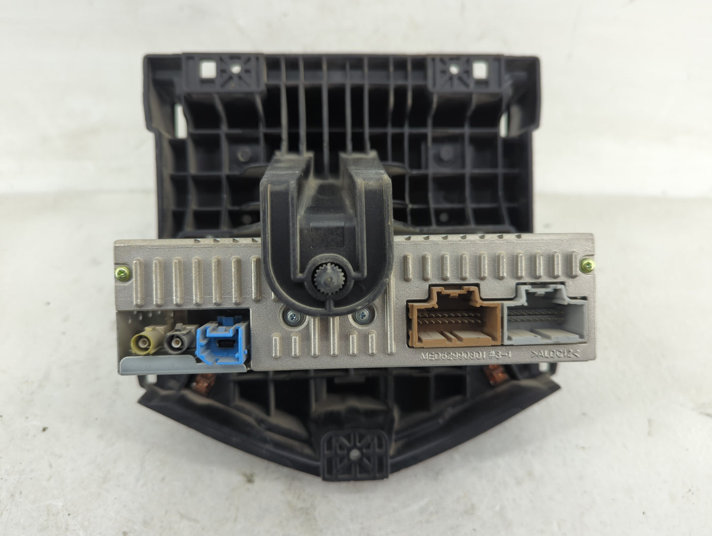 2017 Chevrolet Sonic Radio AM FM Cd Player Receiver Replacement P/N:555343750 Fits OEM Used Auto Parts - Oemusedautoparts1.c
