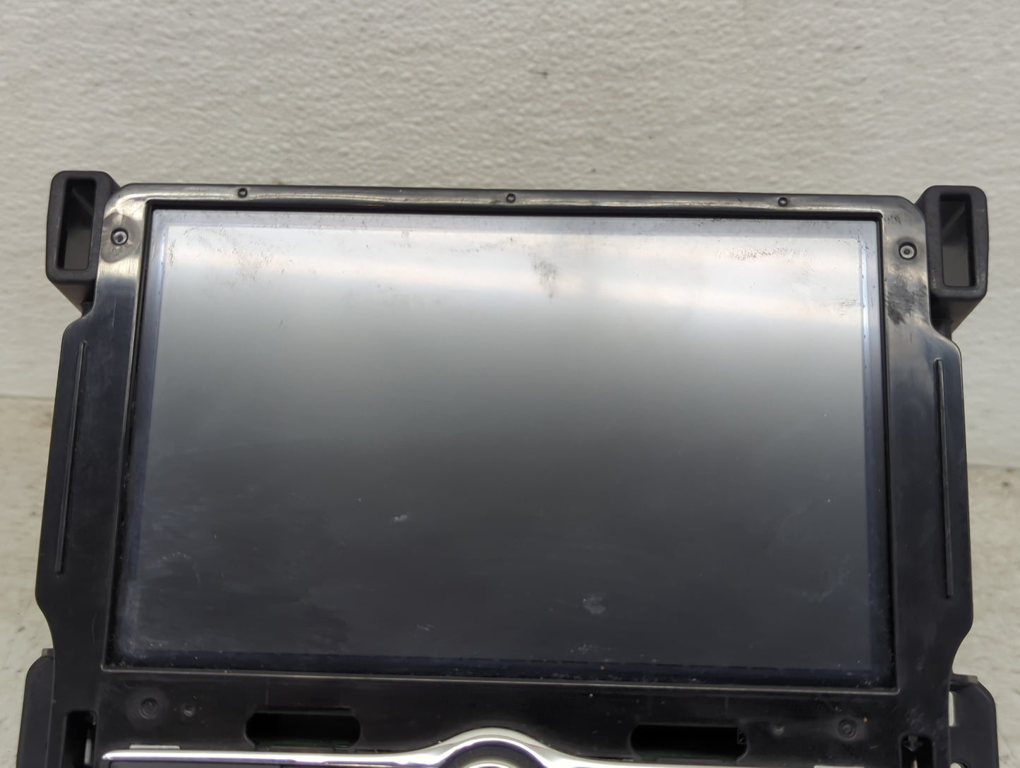 2017 Chevrolet Sonic Information Display Screen - Oemusedautoparts1.com