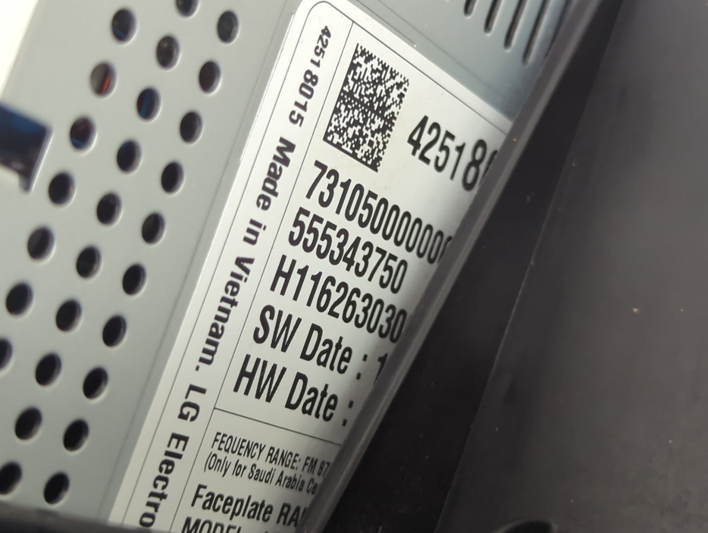 2017 Chevrolet Sonic Information Display Screen - Oemusedautoparts1.com