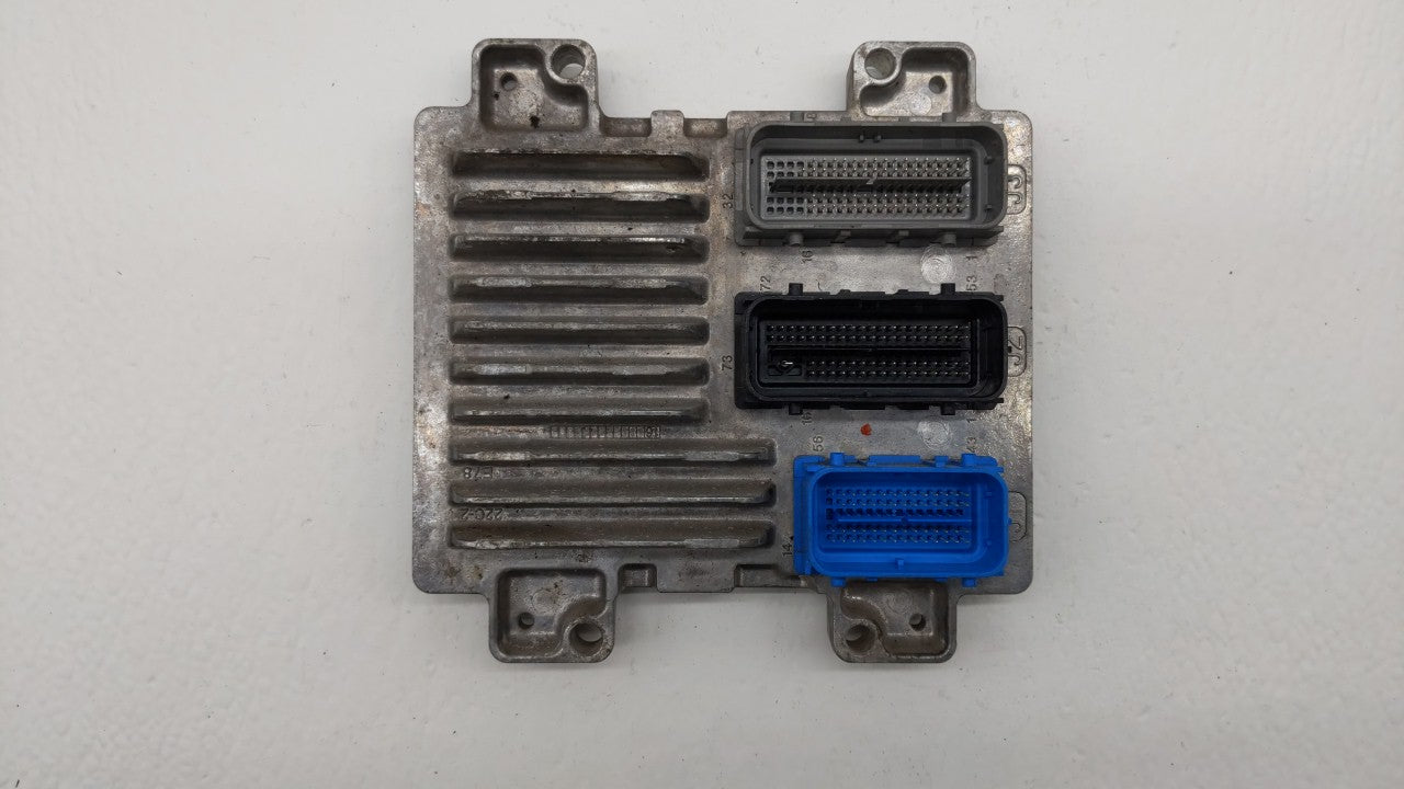 2017-2018 Chevrolet Sonic PCM Engine Control Computer ECU ECM PCU OEM P/N:12685776 12668986, 12692201 Fits Fits 2017 2018 20
