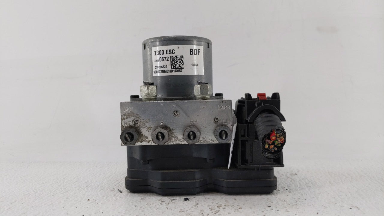 2017-2018 Chevrolet Sonic ABS Pump Control Module Replacement P/N:42573471 42520672 Fits Fits 2017 2018 OEM Used Auto Parts 