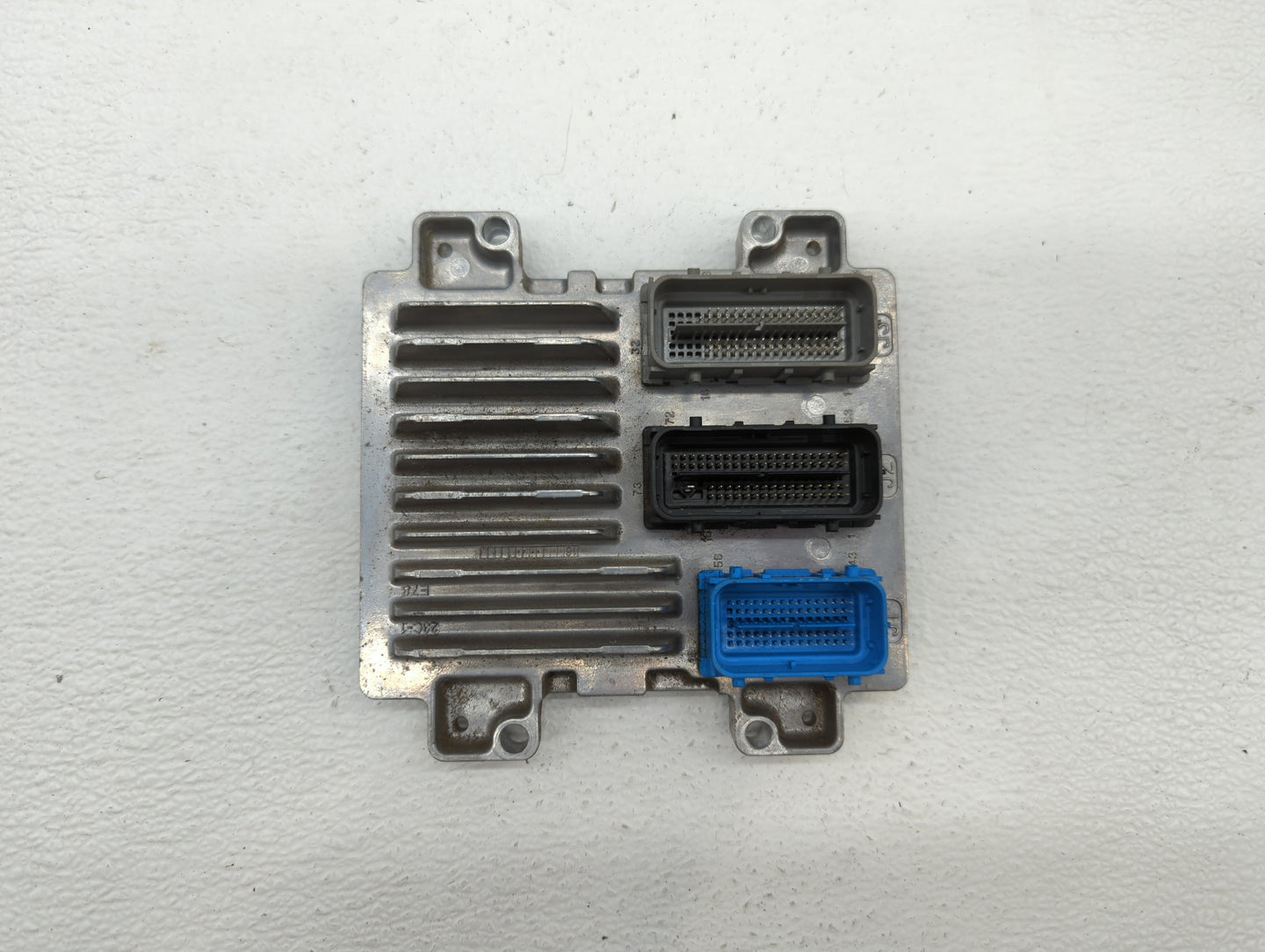 2017-2018 Chevrolet Sonic PCM Engine Control Computer ECU ECM PCU OEM P/N:12697793 12706635, 12679097 Fits Fits 2017 2018 20