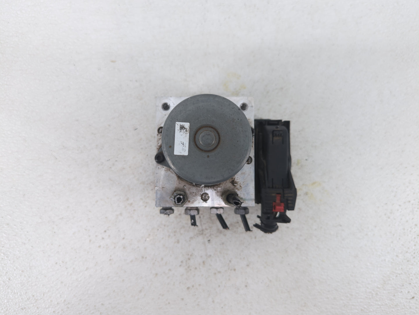 2017-2019 Chevrolet Sonic ABS Pump Control Module Replacement P/N:42573471 Fits Fits 2017 2018 2019 OEM Used Auto Parts - Oe