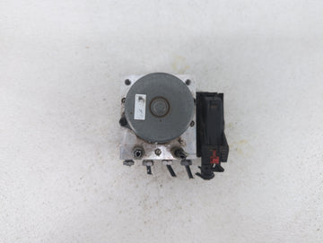2017-2019 Chevrolet Sonic ABS Pump Control Module Replacement P/N:42573471 Fits Fits 2017 2018 2019 OEM Used Auto Parts