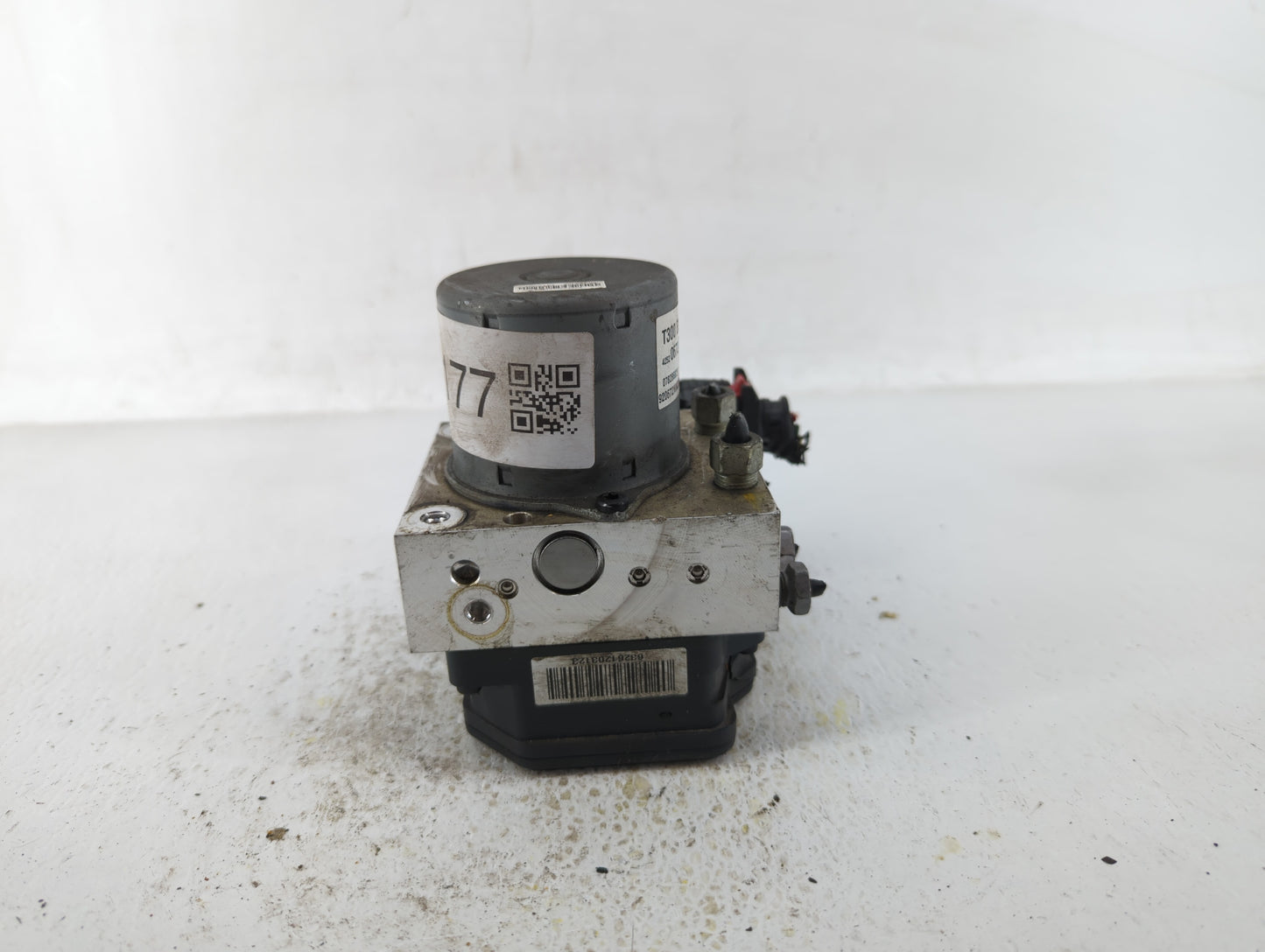 2017-2019 Chevrolet Sonic ABS Pump Control Module Replacement P/N:42520672 42573471 Fits Fits 2017 2018 2019 OEM Used Auto P