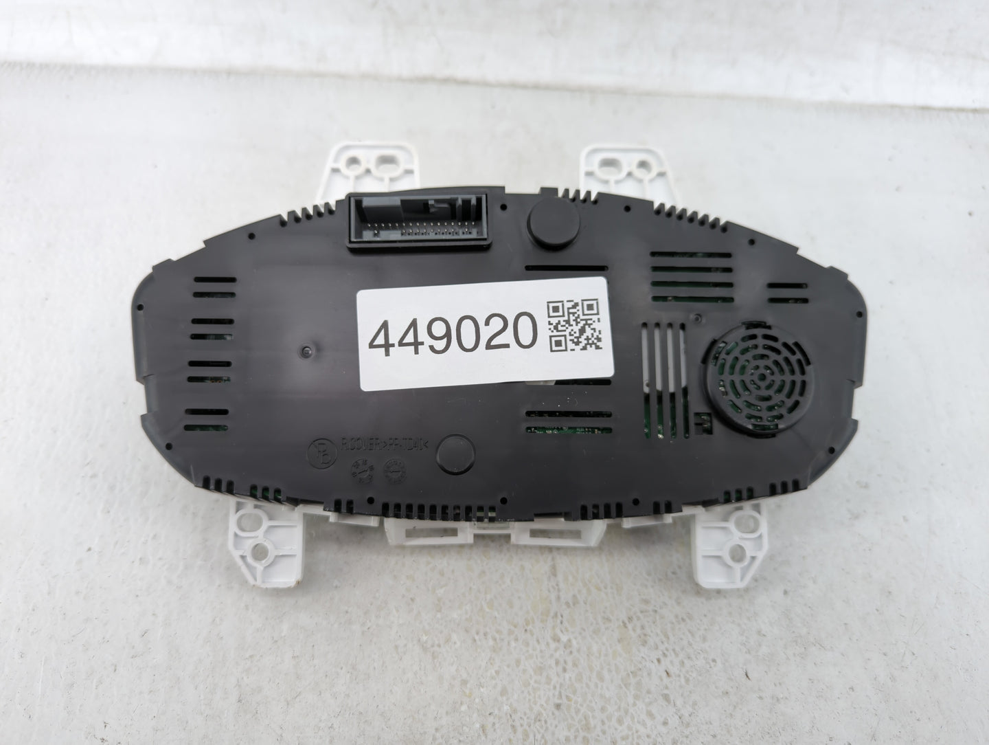 2017 Chevrolet Sonic Instrument Cluster Speedometer Gauges P/N:425272220 Fits OEM Used Auto Parts - Oemusedautoparts1.com