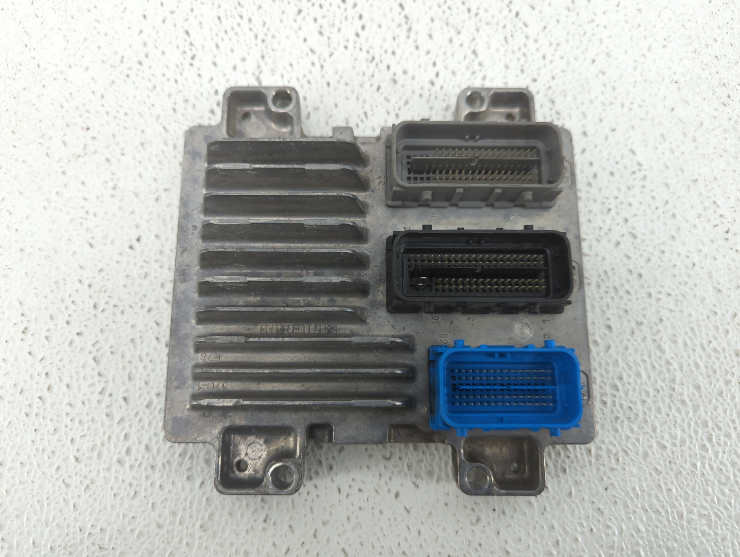 2017-2019 Chevrolet Sonic PCM Engine Control Computer ECU ECM PCU OEM P/N:12668986 12677671 Fits Fits 2017 2018 2019 2020 20