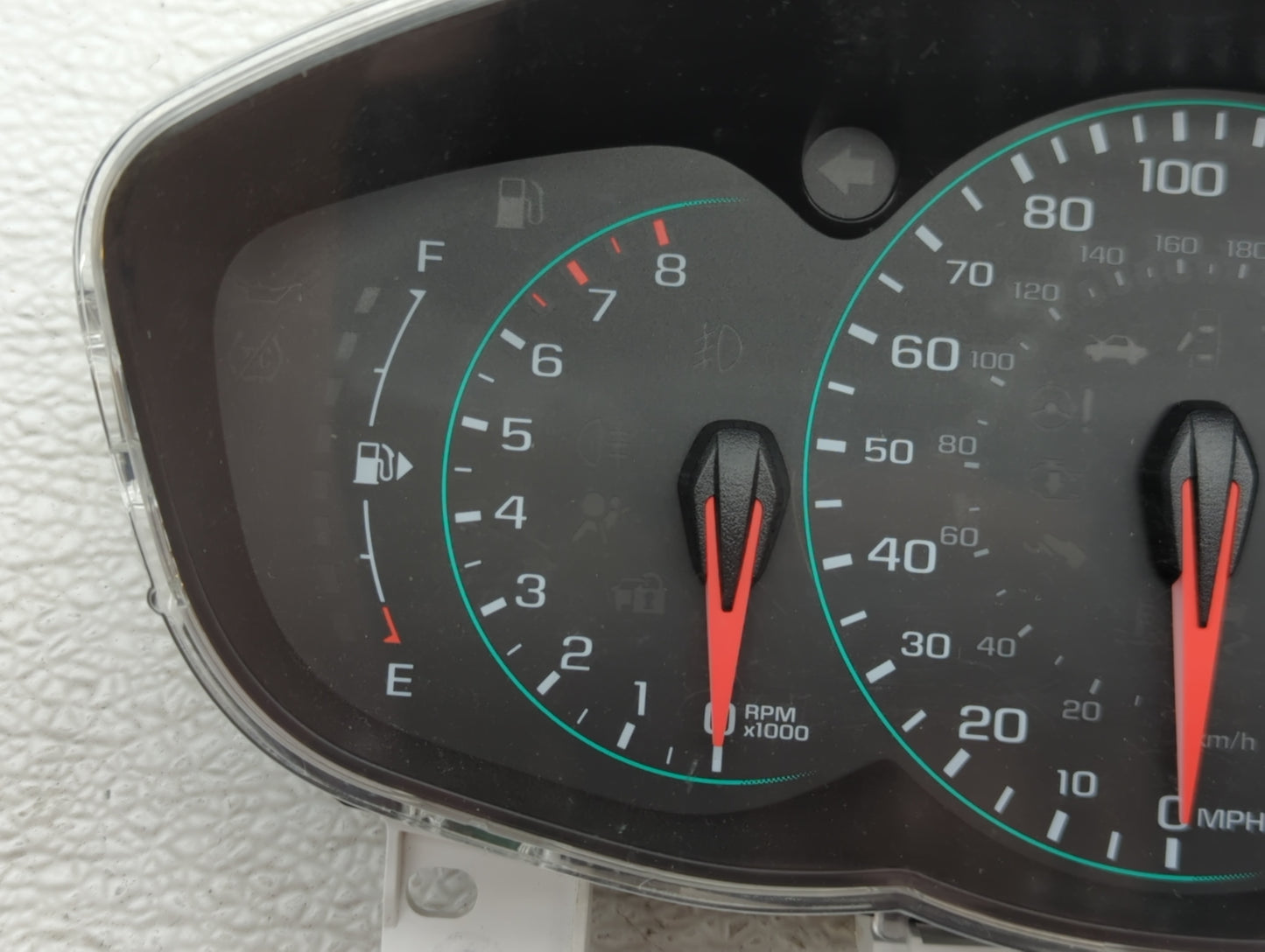 2017-2019 Chevrolet Sonic Instrument Cluster Speedometer Gauges P/N:42527220 Fits Fits 2017 2018 2019 OEM Used Auto Parts - 