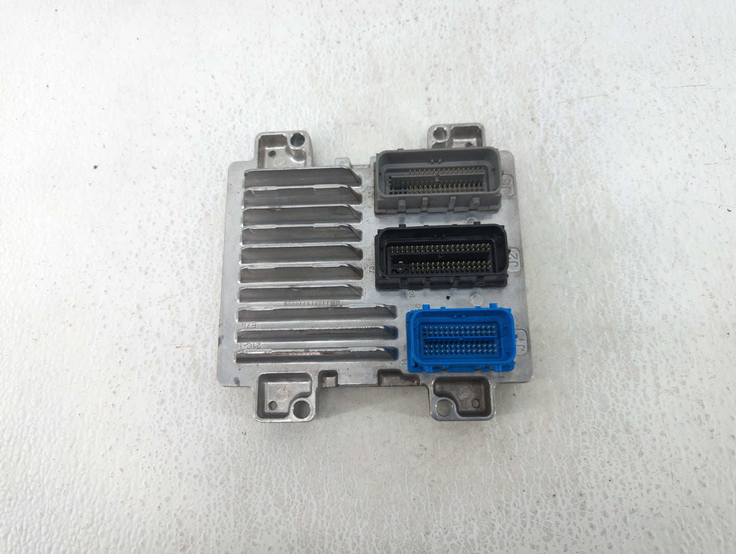 2017-2019 Chevrolet Sonic PCM Engine Control Computer ECU ECM PCU OEM P/N:12668986 12670309 Fits Fits 2017 2018 2019 2020 20