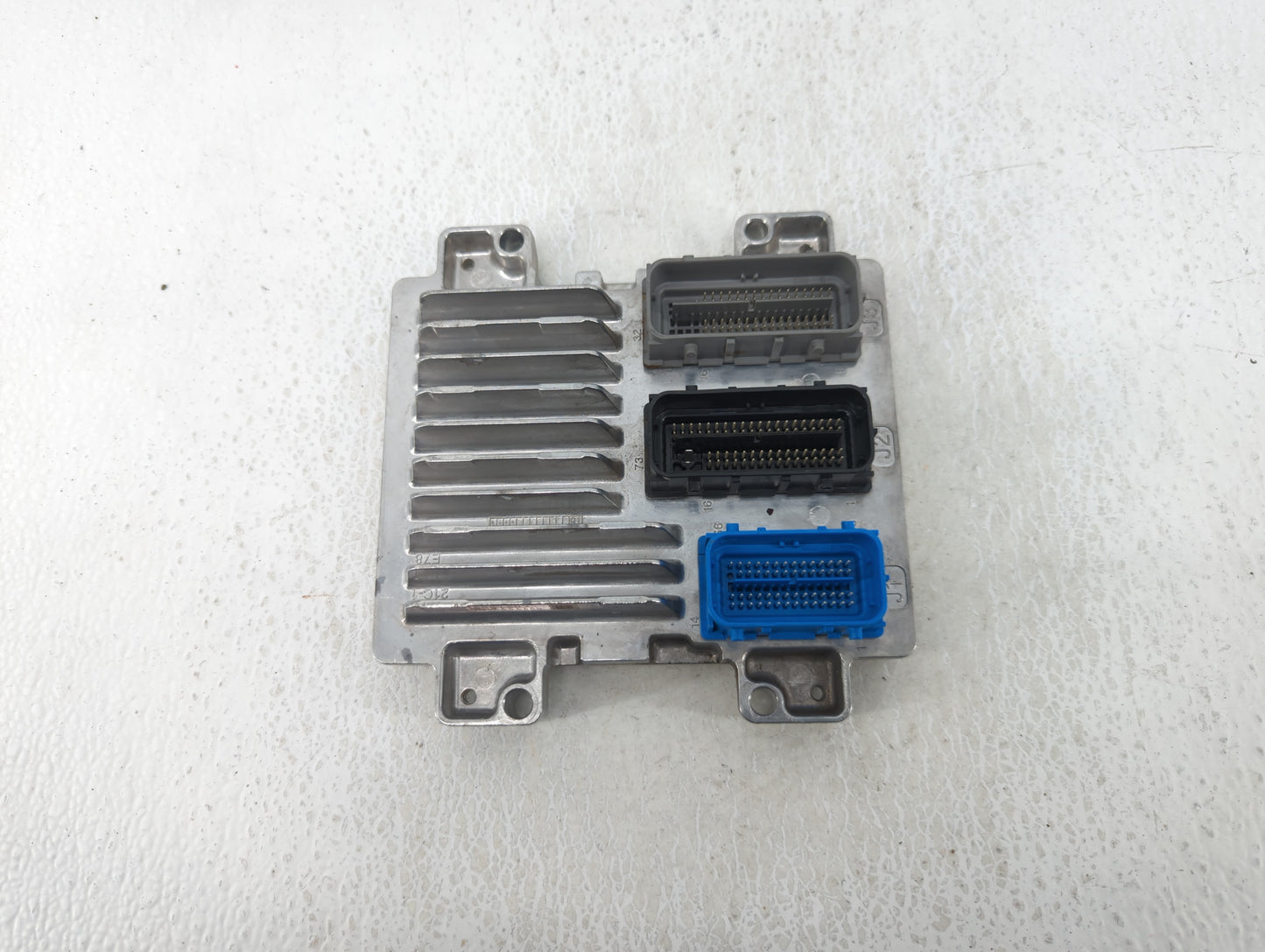 2017-2019 Chevrolet Sonic PCM Engine Control Computer ECU ECM PCU OEM P/N:12668986 12670309 Fits Fits 2017 2018 2019 2020 20