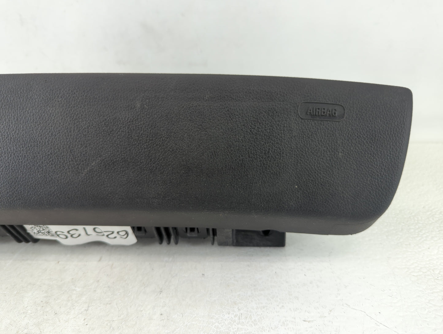 2012-2019 Chevrolet Sonic Air Bag Driver Left Steering Wheel Mounted P/N:95934658 Fits OEM Used Auto Parts - Oemusedautopart