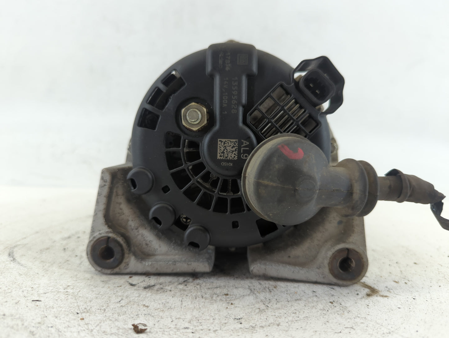 2012-2018 Chevrolet Sonic Alternator Replacement Generator Charging Assembly Engine OEM P/N:13595628 Fits OEM Used Auto Part