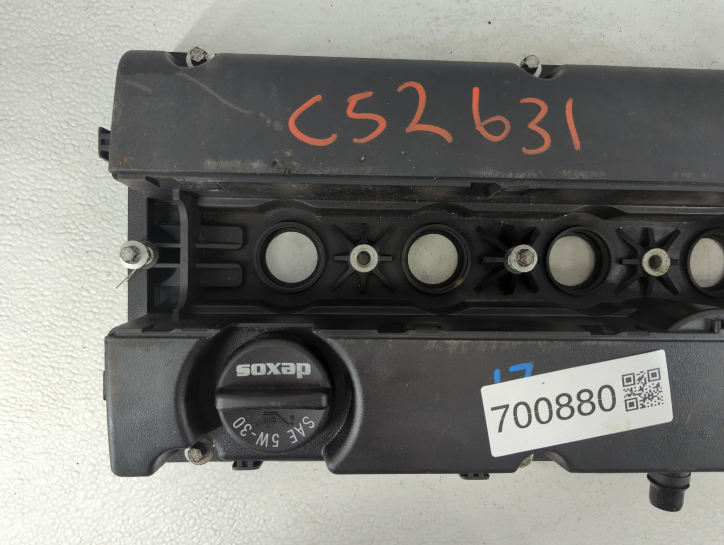 2017 Chevrolet Sonic Driver Left Cylinder Head Valve Cover P/N:55854237 Fits OEM Used Auto Parts - Oemusedautoparts1.com